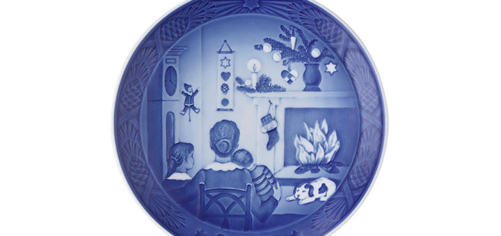 ロイヤルコペンハーゲン イヤープレート 2015年版 「CHRISTMAS DAYS」 ( Royal Copenhagen Year Plate 2015 - CHRISTMAS DAYS )