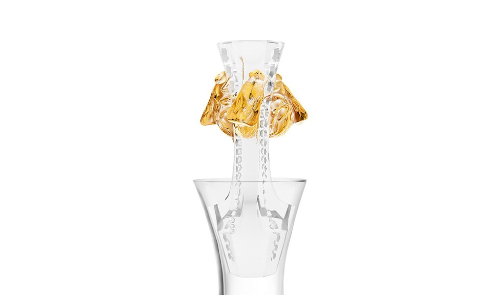 ラリック イヤーデカンタ 2015 アベイユ クリア ゴールド ( Lalique Abeilles - Decanter, Clear Crystal and Gold Stamped - 2015 Vintage Edition )
