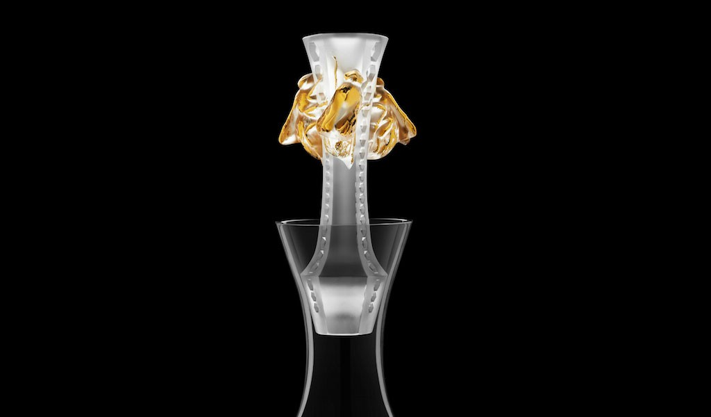 ラリック イヤーデカンタ 2015 アベイユ クリア ゴールド ( Lalique Abeilles - Decanter, Clear Crystal and Gold Stamped - 2015 Vintage Edition )