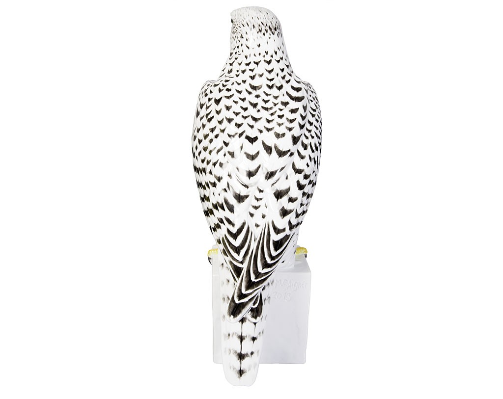 アウガルテン フィギュリン ハヤブサ ( Augarten Figurine Gyrfalcon )