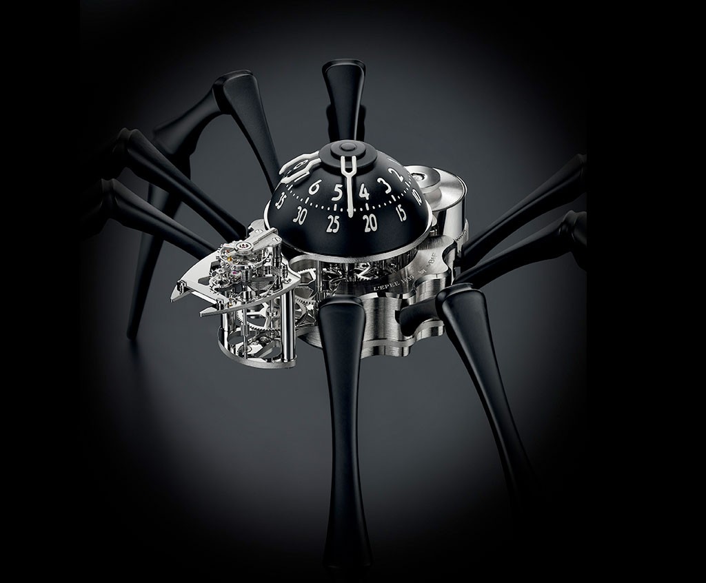 MB&F クモ型壁掛け時計 Arachnophobia