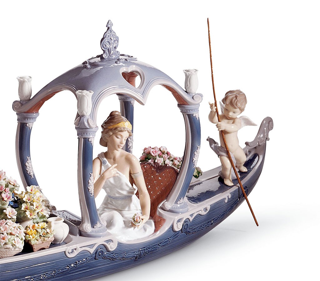 リヤドロ 女神のゴンドラ ( Lladro Gondola Of Love )