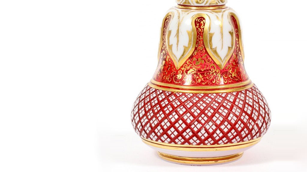 ボヘミアガラス 金彩 オーバーレイ 香水瓶 ( Bohemian Glass Enamel Overlay & Gilt Glass Perfume )