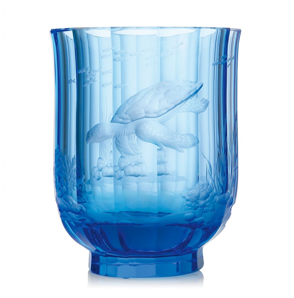 ボヘミアガラス モーゼル 花瓶 パラダイス507 カメ ( Bohemian Glass Moser Paradise 507, hand cut and engraved vase, motif Turtle )