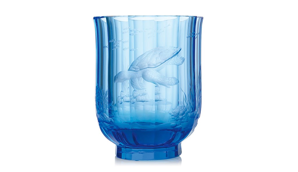 ボヘミアガラス モーゼル 花瓶 パラダイス507 カメ ( Bohemian Glass Moser Paradise 507, hand cut and engraved vase, motif Turtle )