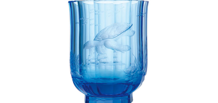 ボヘミアガラス モーゼル 花瓶 パラダイス507 カメ ( Bohemian Glass Moser Paradise 507, hand cut and engraved vase, motif Turtle )