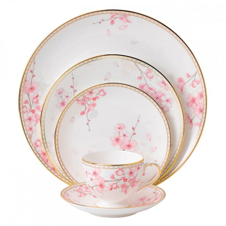 ウェッジウッド スプリング ブロッサム テーブルセッティング 5点セット ( Wedgwood Spring Blossom 5-Piece Place Setting )