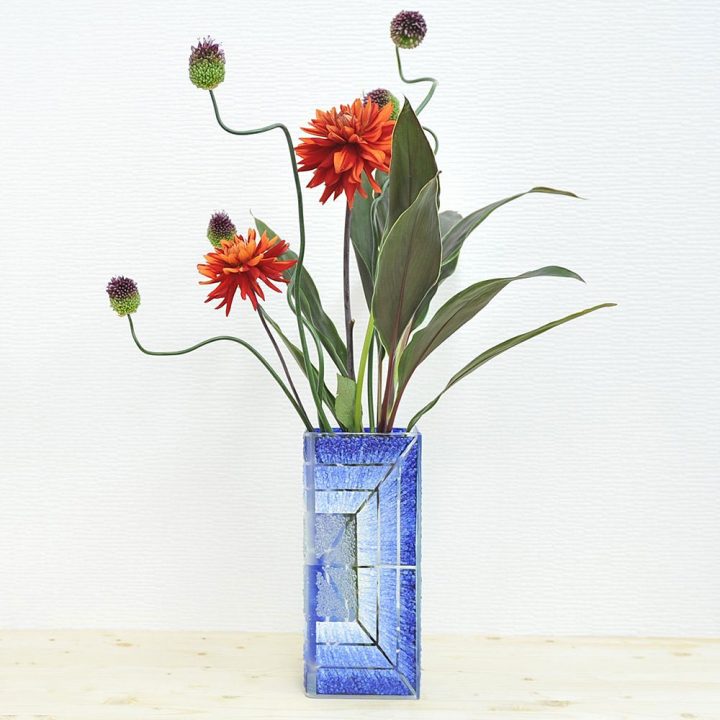 ボヘミアガラス 花瓶 ブルー ホワイト スクエア ( Bohemian Glass Vase Blue White Square )
