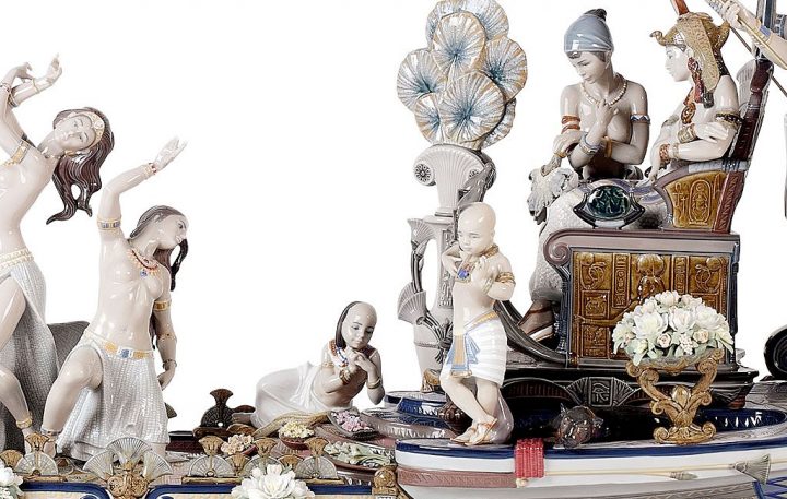 リヤドロ ナイルの女王 ( Lladro Queen Of The Nile )