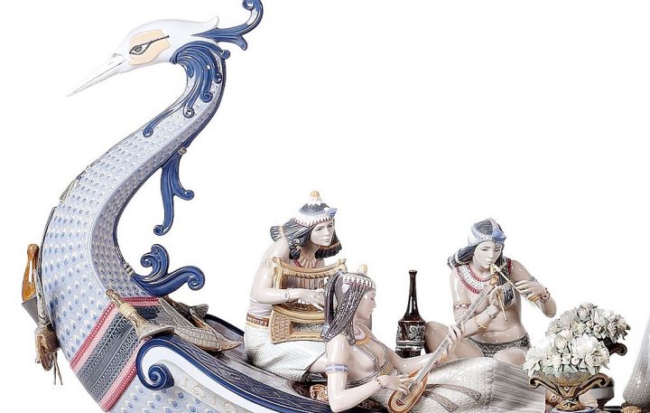 リヤドロ ナイルの女王 ( Lladro Queen Of The Nile )