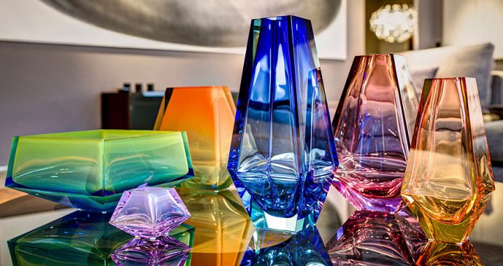 ボヘミアガラス モーゼル 花瓶 シティ 3248 - 3253 ( Bohemian Glass Moser Vase City 3248 - 3253, hand cut underlay collection )