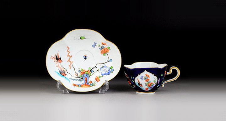 マイセン カップ＆ソーサー 柿右衛門 岩と花鳥紋 フルコバルト 四葉 ( Meissen Cup & Saucer Kakiemon Rock and Fower Bird Crest )