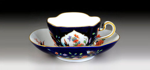 マイセン カップ＆ソーサー 柿右衛門 岩と花鳥紋 フルコバルト 四葉 ( Meissen Cup & Saucer Kakiemon Rock and Fower Bird Crest )