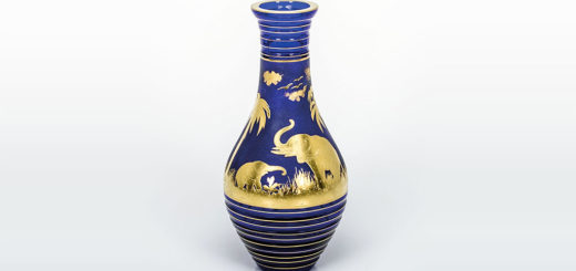 ボヘミアガラス モーゼル 花瓶 アニマル 3362 ( Bohemian Glass Moser Animor 3362, Hand Cut Vase With Sandblasted And Gilded Motifs )