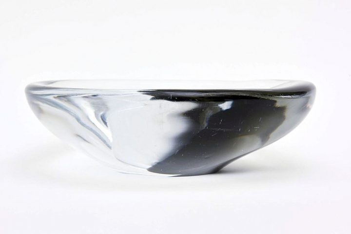 ヴェネチアガラス アントニオ・ダ・ロス 彫刻のようなボウル ( Venetian Glass Antonio Da Ros Chunky Sommerso Sculptural Glass Bowl ) 