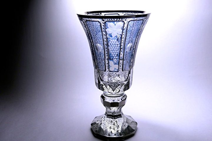 ボヘミアガラス ラスカ モドレー 花瓶 ( Bohemian Glass Laska Modre Vase )
