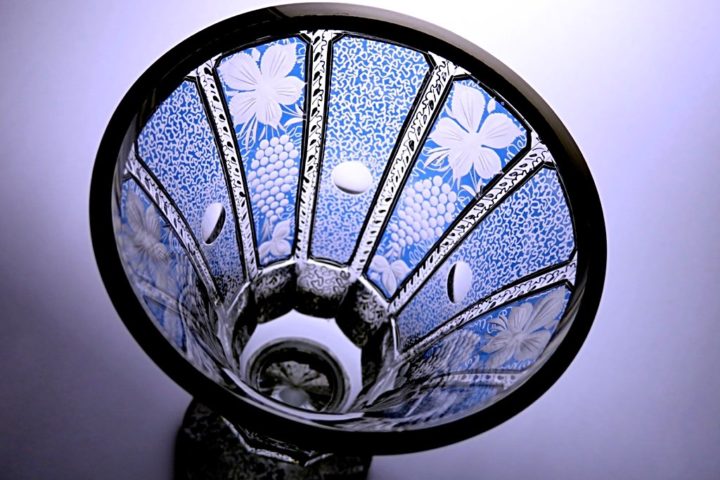 ボヘミアガラス ラスカ モドレー 花瓶 ( Bohemian Glass Laska Modre Vase )