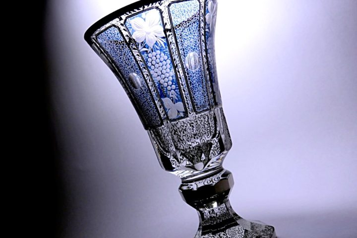 ボヘミアガラス ラスカ モドレー 花瓶 ( Bohemian Glass Laska Modre Vase )