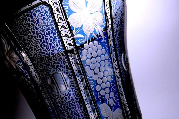 ボヘミアガラス ラスカ モドレー 花瓶 ( Bohemian Glass Laska Modre Vase )