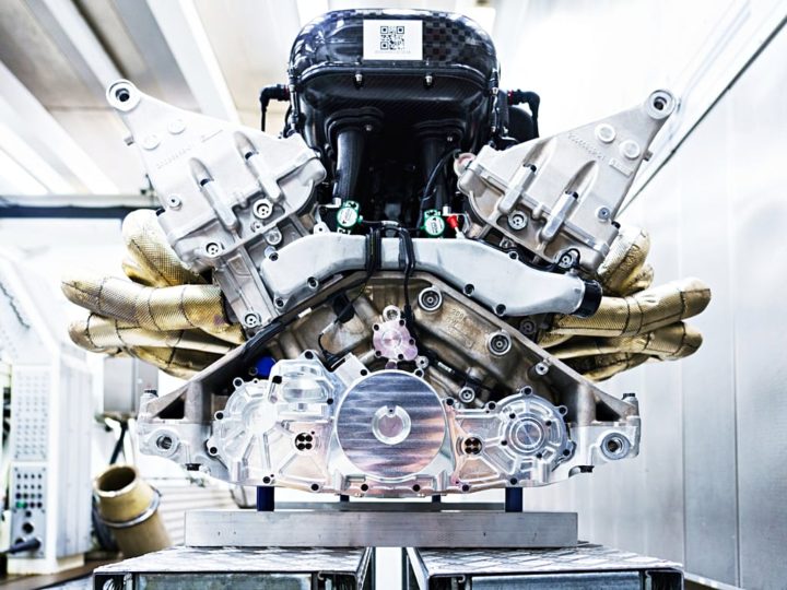 アストンマーティン ヴァルキリー V12型エンジン ( Aston Martin Valkyrie’s V12 engine )