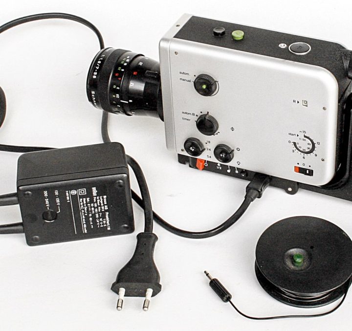 ブラウン ニゾ スーパー 8カメラ 561 ( Braun Nizo Super 8 Camera 561 )