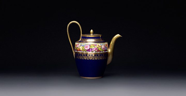 セーブル マグニフィセント ティーポット ( Sevres Magnificent Tea Pot )