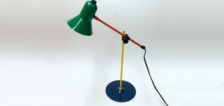 ヴェネタ・ルミ デスクランプ ( Veneta Lumi Desk Lamp )