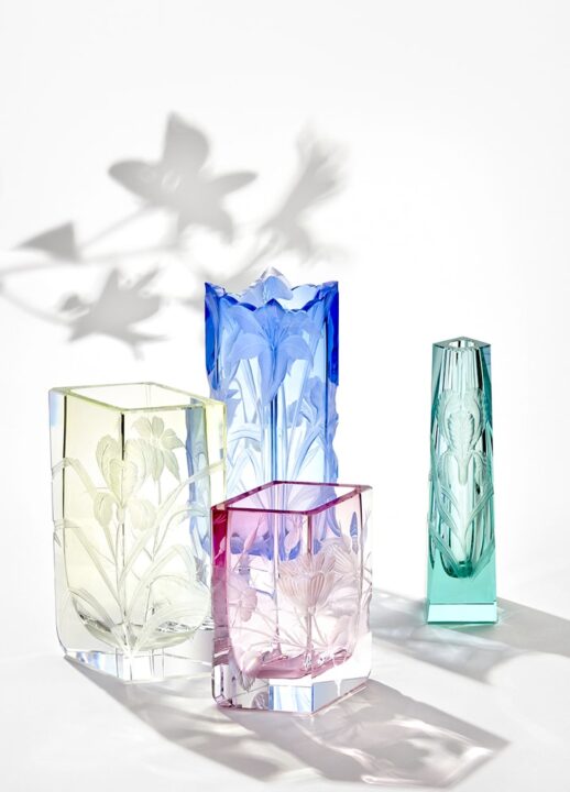 ボヘミアガラス モーゼル 花瓶 アイリス - CRAFTS DESIGN