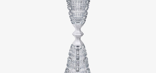 バカラ　花瓶 ニューアンティーク ミラージュベース BY マルセル・ワンダース スタジオ ( Baccarat New Antique Mirage Vase By Marcel Wanders Studio)