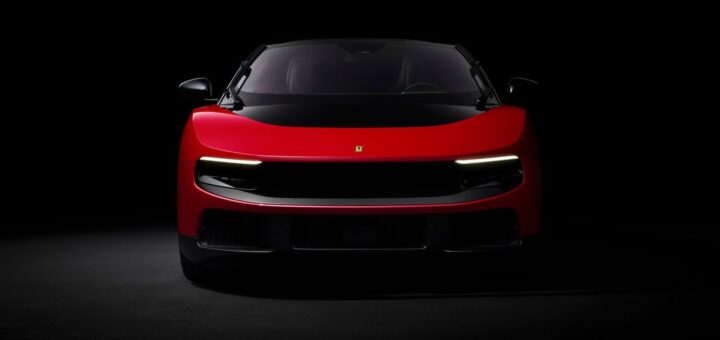 フェラーリ Luce レッドのフロントビュー（Ferrari × LoveFrom／公式サイトより）