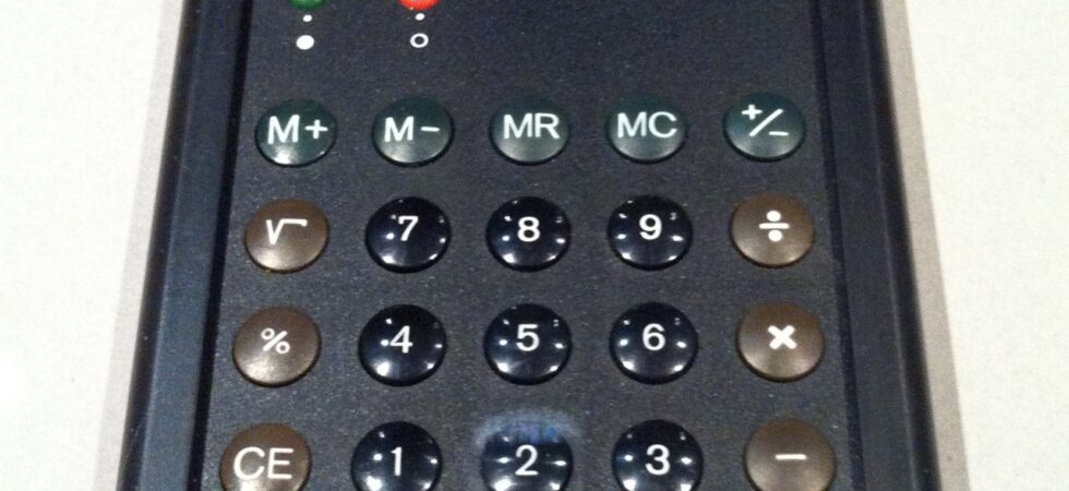 ブラウン 電卓 ET66 ( Braun ET 66 Calculator )