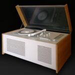 ブラウン ラジオ＋レコードプレーヤー SK61